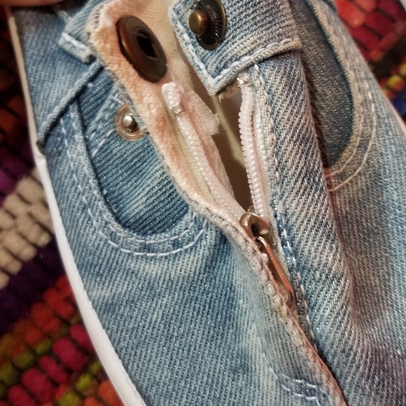 Madness Jr Denim Sneakers Size 3/4 - Picture 4 of 5